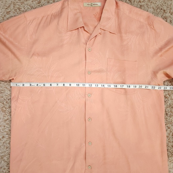 Tommy Bahama Pink Leaves Pattern‎ Mens L Short Sleeve Button Up Silk Shirt - Picture 3 of 5
